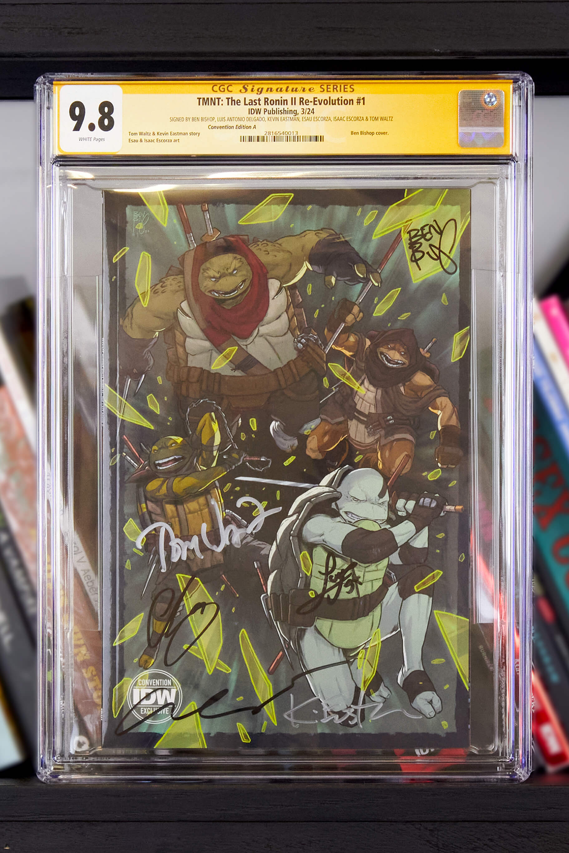Teenage Mutant Ninja Turtles: The Last Ronin II--Re-Evolution #1 Convention Exclusive Non-Lenticular - Signed and CGC Graded