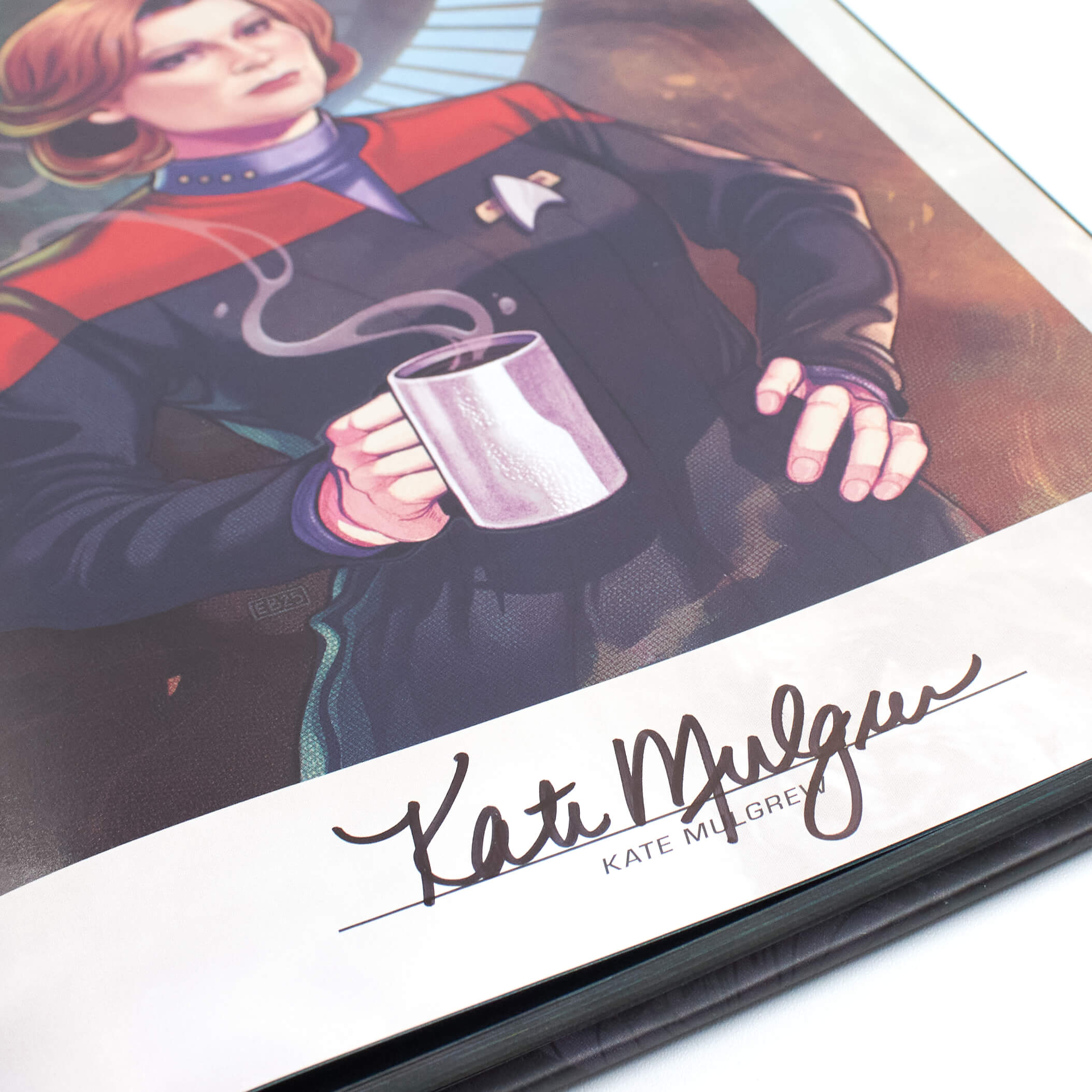 Star Trek: Voyager--Homecoming - IDW Exclusive Signed Hardcover