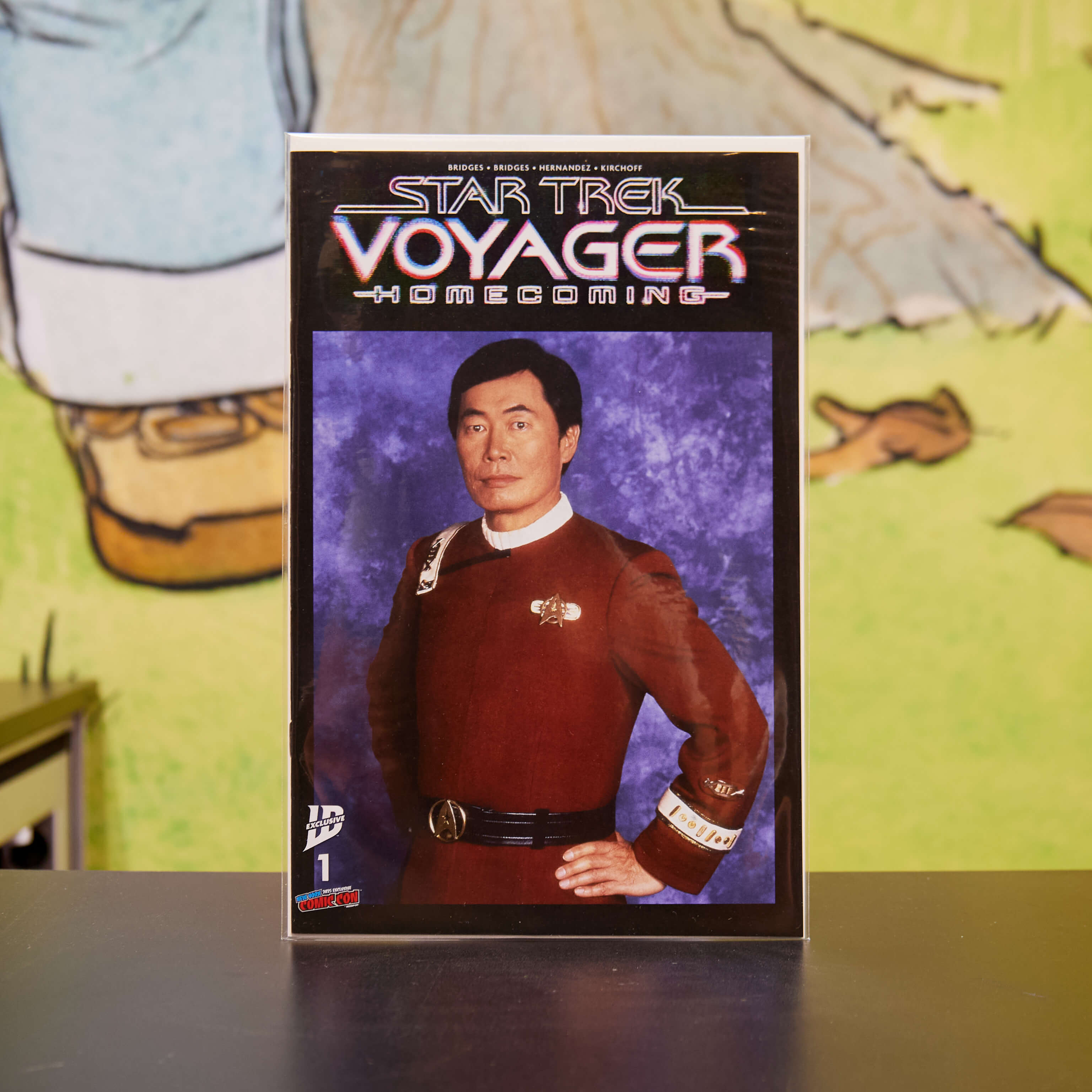 Star Trek: Voyager - Homecoming #1 - NYCC Exclusive